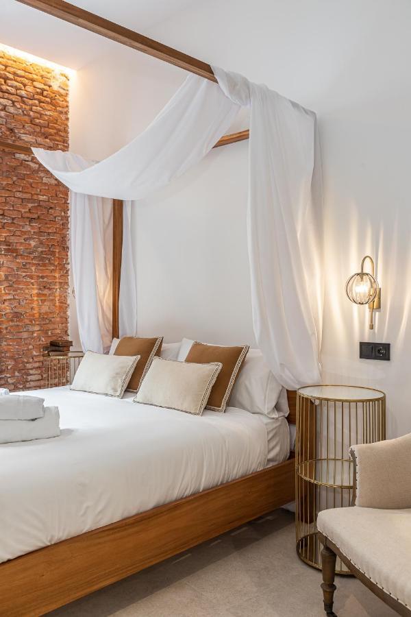 Queens House Chueca Madrid Exterior photo